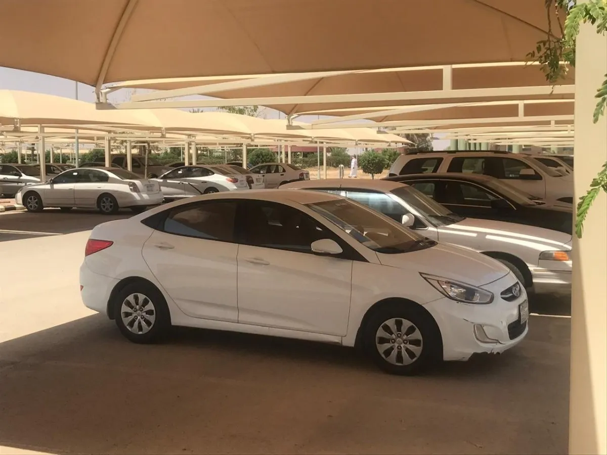 مظلات الرياض